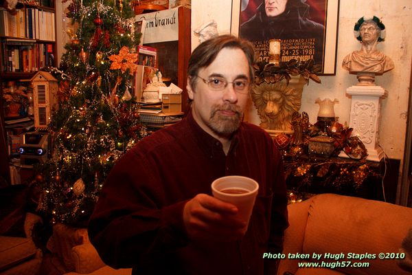Bozini Christmas Party 2010.1 with appearances by HRH Queen Victoria, and her Royal Magician/Interpreter Sean of Owens