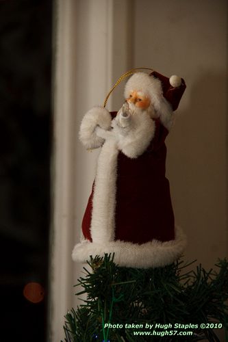 Bozini Christmas Party 2010.1 with appearances by HRH Queen Victoria, and her Royal Magician/Interpreter Sean of Owens