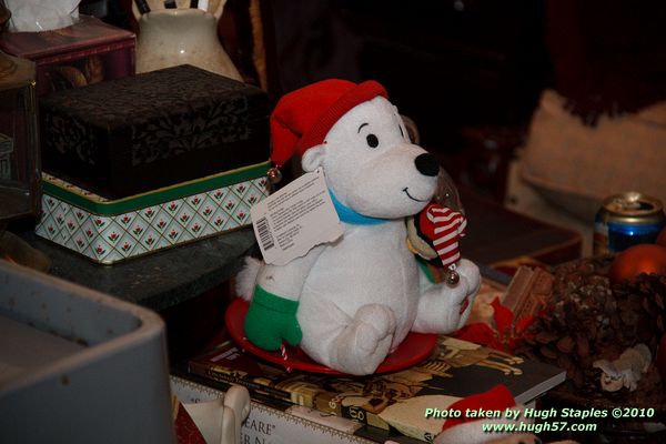 Bozini Christmas Party 2010.1 with appearances by HRH Queen Victoria, and her Royal Magician/Interpreter Sean of Owens