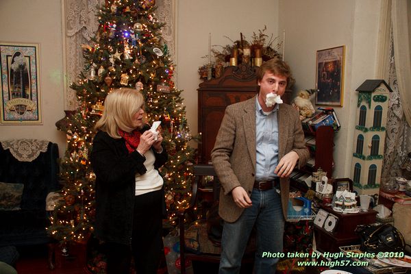 Bozini Christmas Party 2010.1 with appearances by HRH Queen Victoria, and her Royal Magician/Interpreter Sean of Owens