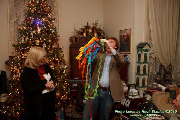 Bozini Christmas Party 2010.1 with appearances by HRH Queen Victoria, and her Royal Magician/Interpreter Sean of Owens