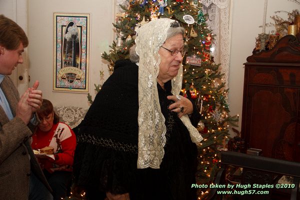 Bozini Christmas Party 2010.1 with appearances by HRH Queen Victoria, and her Royal Magician/Interpreter Sean of Owens