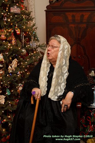 Bozini Christmas Party 2010.1 with appearances by HRH Queen Victoria, and her Royal Magician/Interpreter Sean of Owens