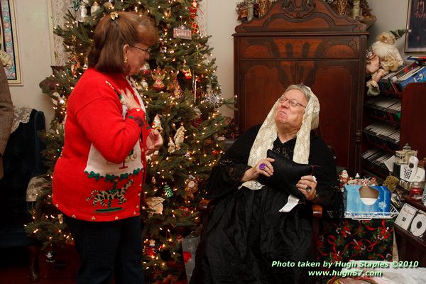 Bozini Christmas Party 2010.1 with appearances by HRH Queen Victoria, and her Royal Magician/Interpreter Sean of Owens