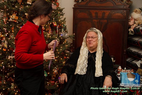 Bozini Christmas Party 2010.1 with appearances by HRH Queen Victoria, and her Royal Magician/Interpreter Sean of Owens