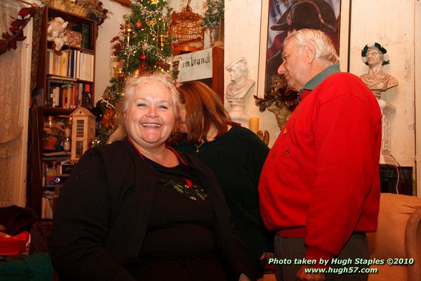 Bozini Christmas Party 2010.1 with appearances by HRH Queen Victoria, and her Royal Magician/Interpreter Sean of Owens