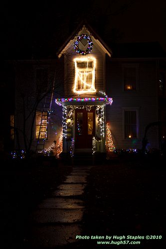 Bozini Christmas Party 2010.1 with appearances by HRH Queen Victoria, and her Royal Magician/Interpreter Sean of Owens