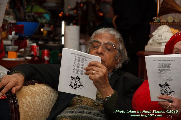 Bozini Christmas Party 2010.1 with appearances by HRH Queen Victoria, and her Royal Magician/Interpreter Sean of Owens