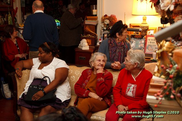 Bozini Christmas Party 2010.2 with an appearance by HRH Queen Victoria, honoring members of the CSC
