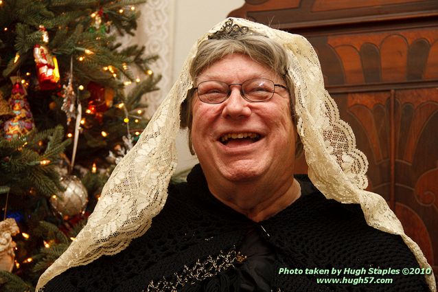 Bozini Christmas Party 2010.2 with an appearance by HRH Queen Victoria, honoring members of the CSC