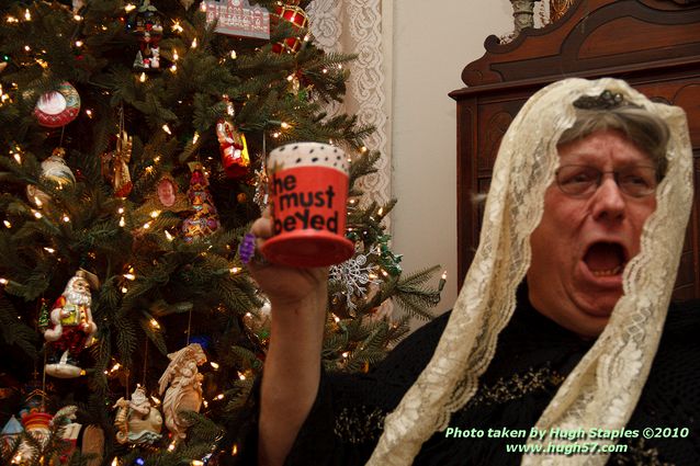 Bozini Christmas Party 2010.2 with an appearance by HRH Queen Victoria, honoring members of the CSC