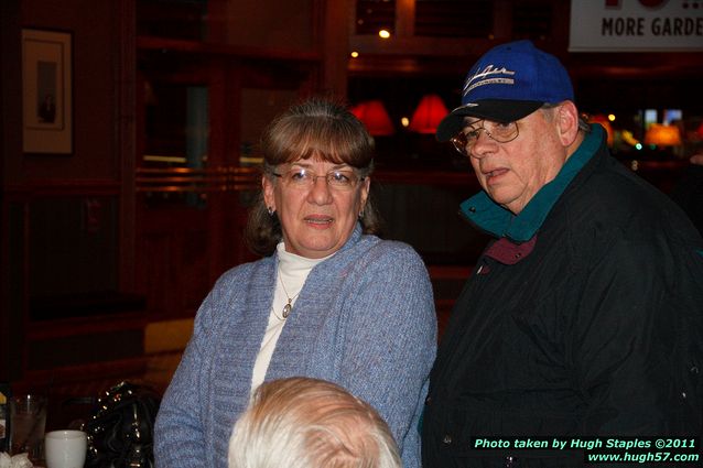 The Bozinis celebrate Winter Birthdays with an excellent dinner at Ruby Tuesday