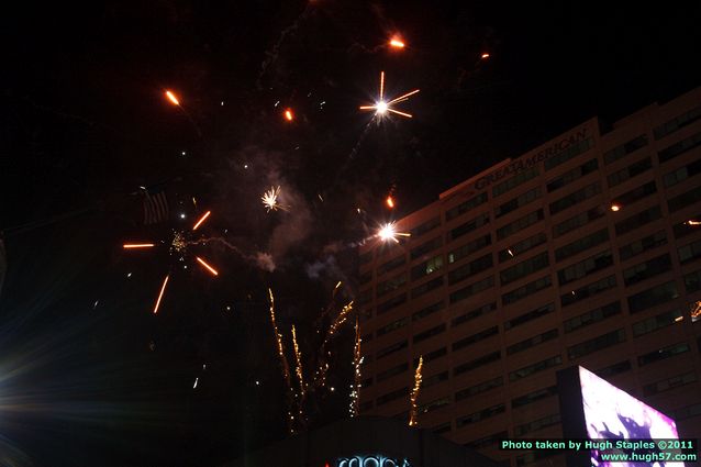 The Bozinis celebrate the coming of 2011 with an excellent seafood dinner.