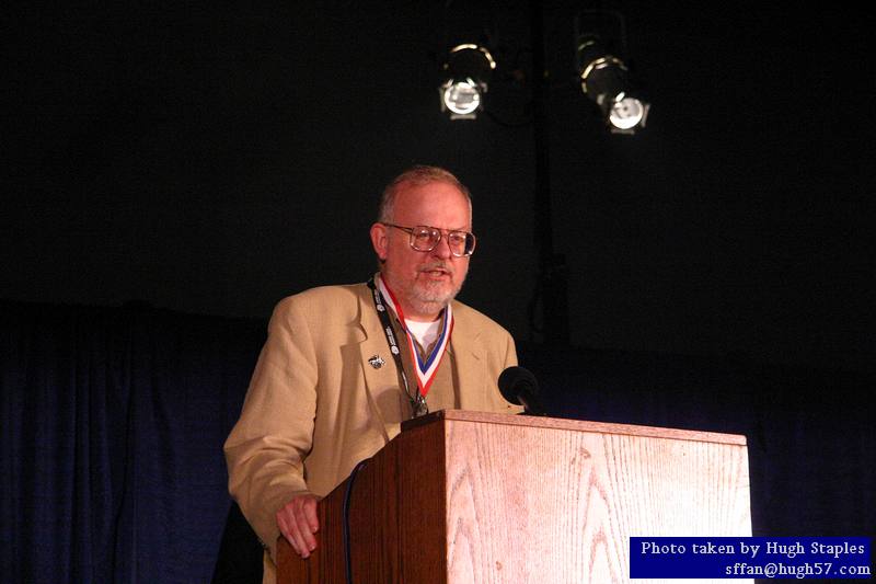 Larry Niven and Jerry Pournelle present the Robert A. Heinlein Award to author Greg Bear