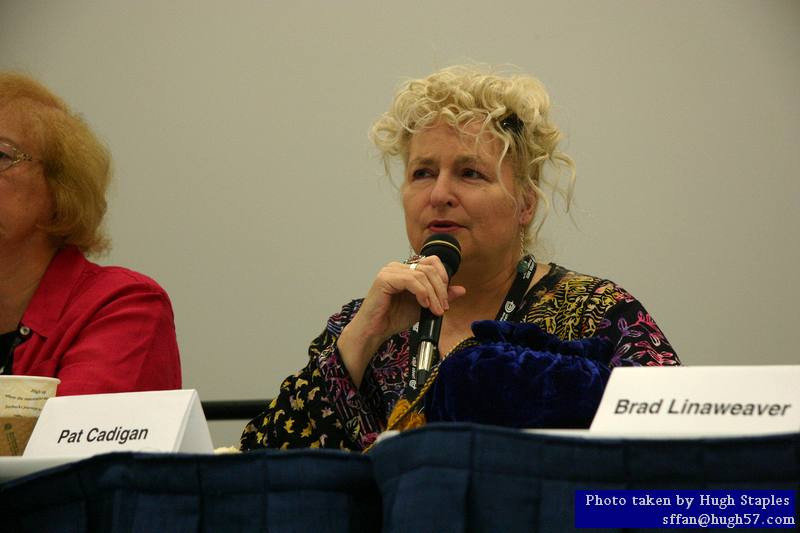 Panel "99 Years of Heinlein" with panelists<br />Bill Patterson, Brad Linaweaver, Pat Cadigan, Connie Willis and Michael Cassutt