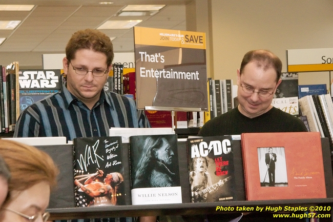 John Scalzi, author of Zo's Tale,<br />and Tobias Buckell, author of Sly Mongoose,<br />at Books & Co. to sign their latest books.