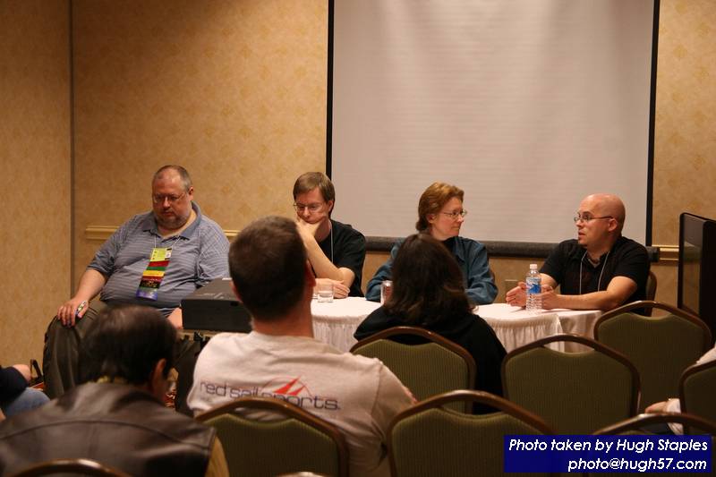 Author Karl Schroeder and Science GOH Christine Peterson<br />Panel: "Posthuman, A Lousy Marketing Concept"