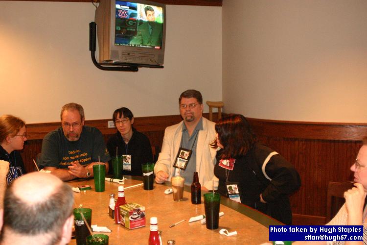 Brunch with members of RJS Yahoo! group at Bennigan's (the hotel restaurant)