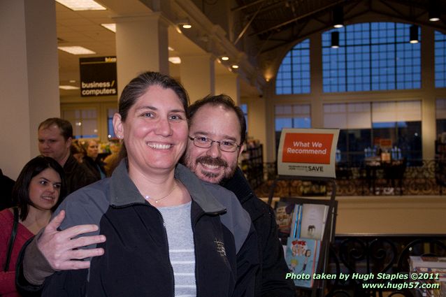 A John Scalzi sighting at The Wise Man's Fear book tour