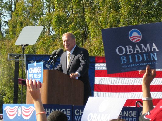 Ohio Governor Ted Strickland speaks prior to\nthe American Jobs Tour Rally