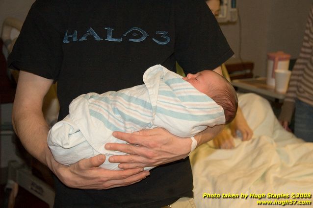 Benjamin Chase Jeffries has arrived!!\nFebruary 26, 2008, 9:13 pm � 8 lbs, 14 oz.