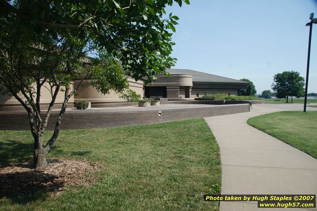 Cahokia Mounds State Historic Site
