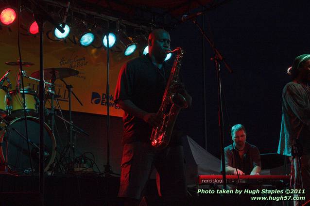 A hot August night with The Young Jazz Messengers, Big Chip & The Boyz, and fo/mo/deep