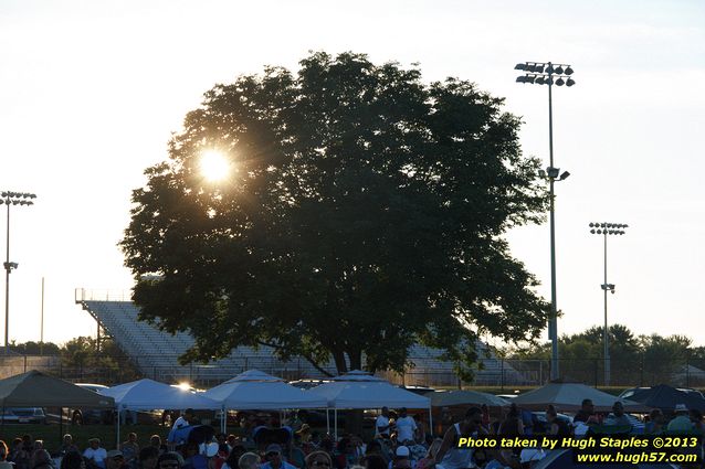 A nice, cool August Night with the CCM High School Jazz Combo, Swagg and the main event, fo/mo/deep