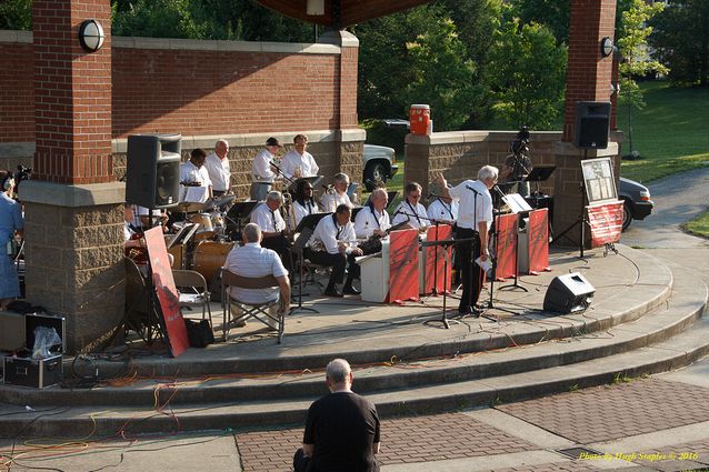 Colerain Township Summer Entertainment Series 2016 presents the Jump 'n' Jive Show BandA dry, pleasant night for a concert!