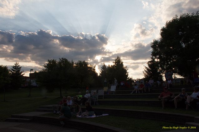 Colerain Township Summer Entertainment Series 2016 presents the Jump &#39;n&#39; Jive Show BandA dry, pleasant night for a concert!