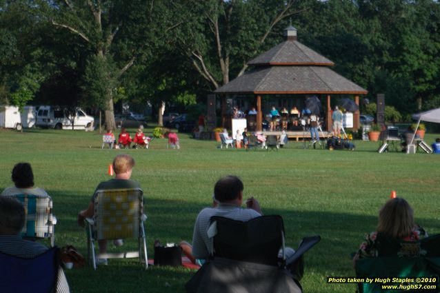 Miami University Steel Drum Band performs at Greenhills Concert on the Commons
