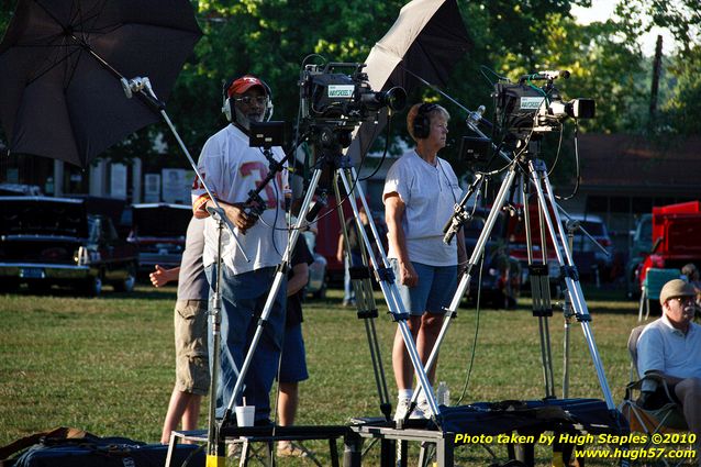 Another perfect night for a concert (and the Tom Enderle car show!)