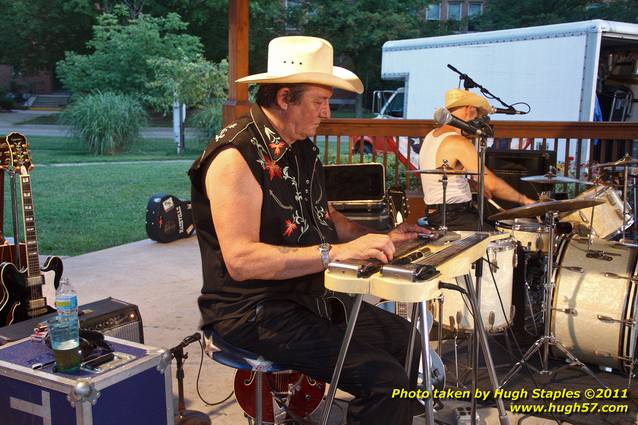 Tex Schramm and The Radio King Cowboys perform at Concert on the Commons