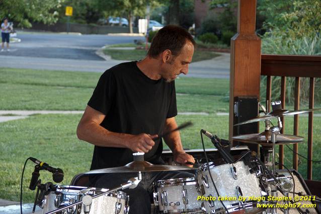 Americana band Magnolia&nbsp;Mountain performs at Greenhills Concert on the Commons