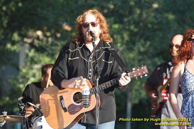 Americana band Magnolia&nbsp;Mountain performs at Greenhills Concert on the Commons