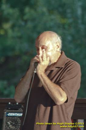 Americana band Magnolia&nbsp;Mountain performs at Greenhills Concert on the Commons