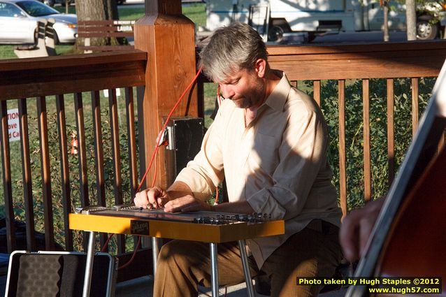 The Cincinnati Sidecars perform at Greenhills Concert&nbsp;on&nbsp;the&nbsp;Commons