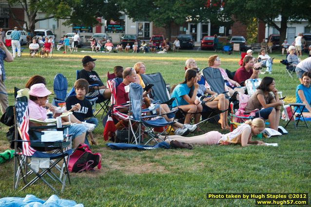 The Cincinnati Sidecars perform at Greenhills Concert&nbsp;on&nbsp;the&nbsp;Commons