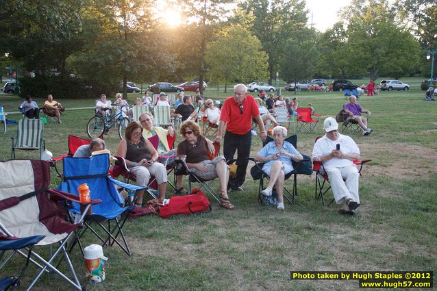 The Cincinnati Sidecars perform at Greenhills Concert&nbsp;on&nbsp;the&nbsp;Commons
