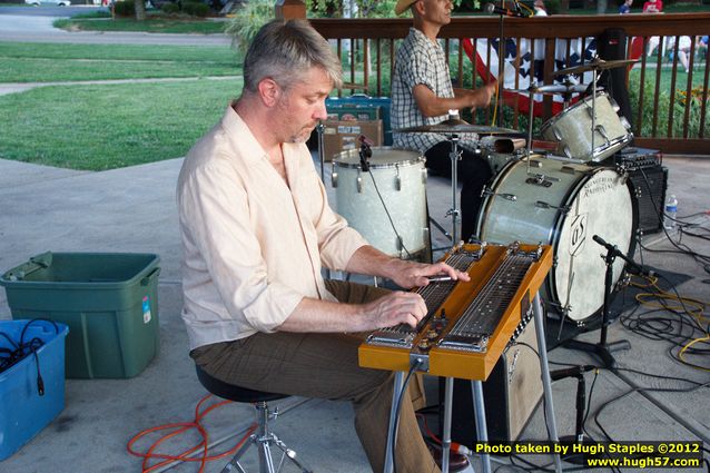 The Cincinnati Sidecars perform at Greenhills Concert&nbsp;on&nbsp;the&nbsp;Commons