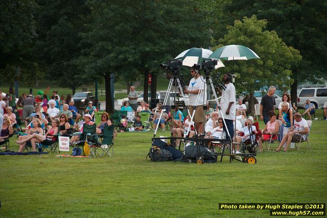A hot night, and a hot band, Jetset Getset &mdash; plus Special Guest Natalie Rieger!!