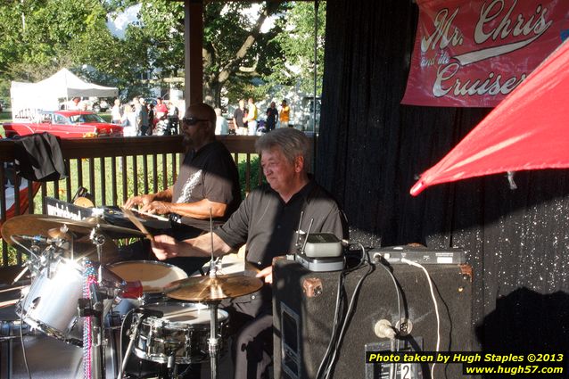 Mr. Chris and the Cruisers perform on a picture perfect night at Greenhills Concert&nbsp;on&nbsp;the&nbsp;Commons