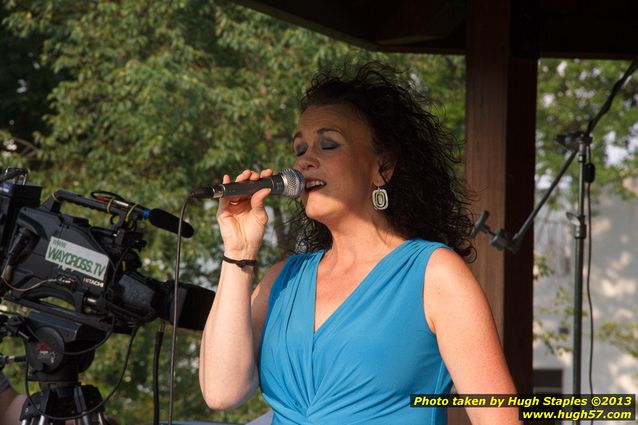 Pam Noah and her Swing Band perform at Greenhills Concert&nbsp;on&nbsp;the&nbsp;Commons