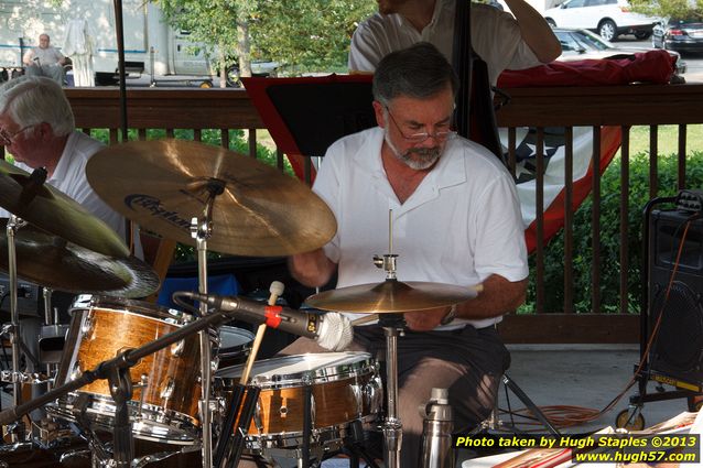 Pam Noah and her Swing Band perform at Greenhills Concert&nbsp;on&nbsp;the&nbsp;Commons