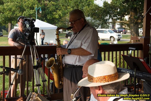 Pam Noah and her Swing Band perform at Greenhills Concert&nbsp;on&nbsp;the&nbsp;Commons