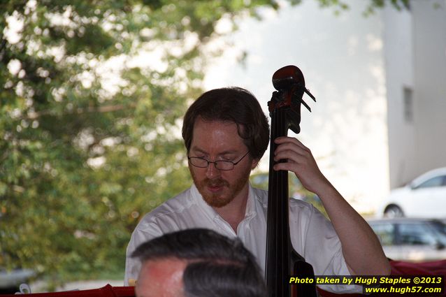 Pam Noah and her Swing Band perform at Greenhills Concert&nbsp;on&nbsp;the&nbsp;Commons