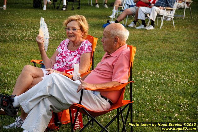Pam Noah and her Swing Band perform at Greenhills Concert&nbsp;on&nbsp;the&nbsp;Commons