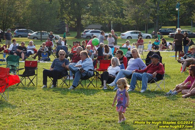 Balderdash performs on another beautiful July night at Greenhills Concert on the Commons