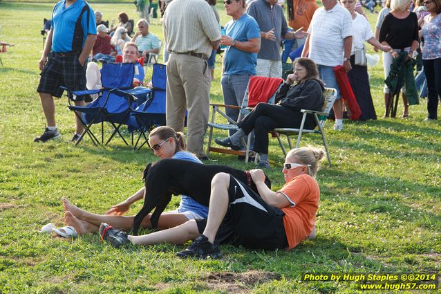 Balderdash performs on another beautiful July night at Greenhills Concert on the Commons