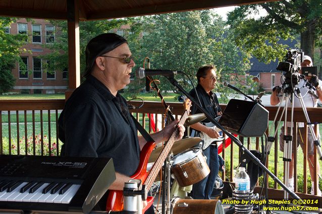 Balderdash performs on another beautiful July night at Greenhills Concert on the Commons